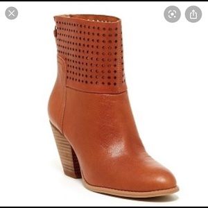 Nine West Cognac ‘HippyChic’ Ankle Boot NWT